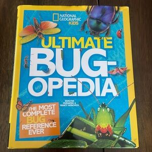 National Geographic Kids- Ultimate Bug-Opedia book, like new